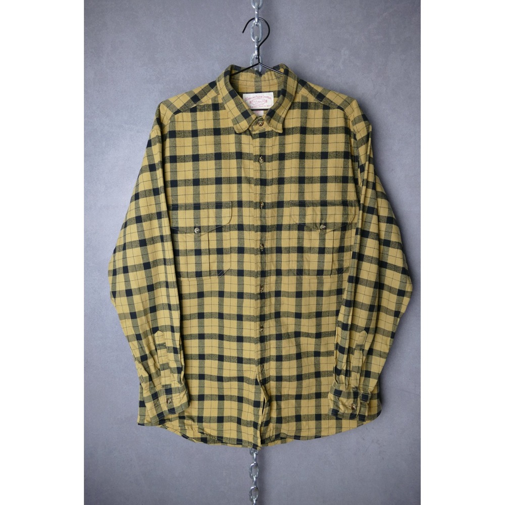 C.C. Filson Co‎ Seattle Men's Alaskan Guide Long Sleeve Plaid Flannel Size L